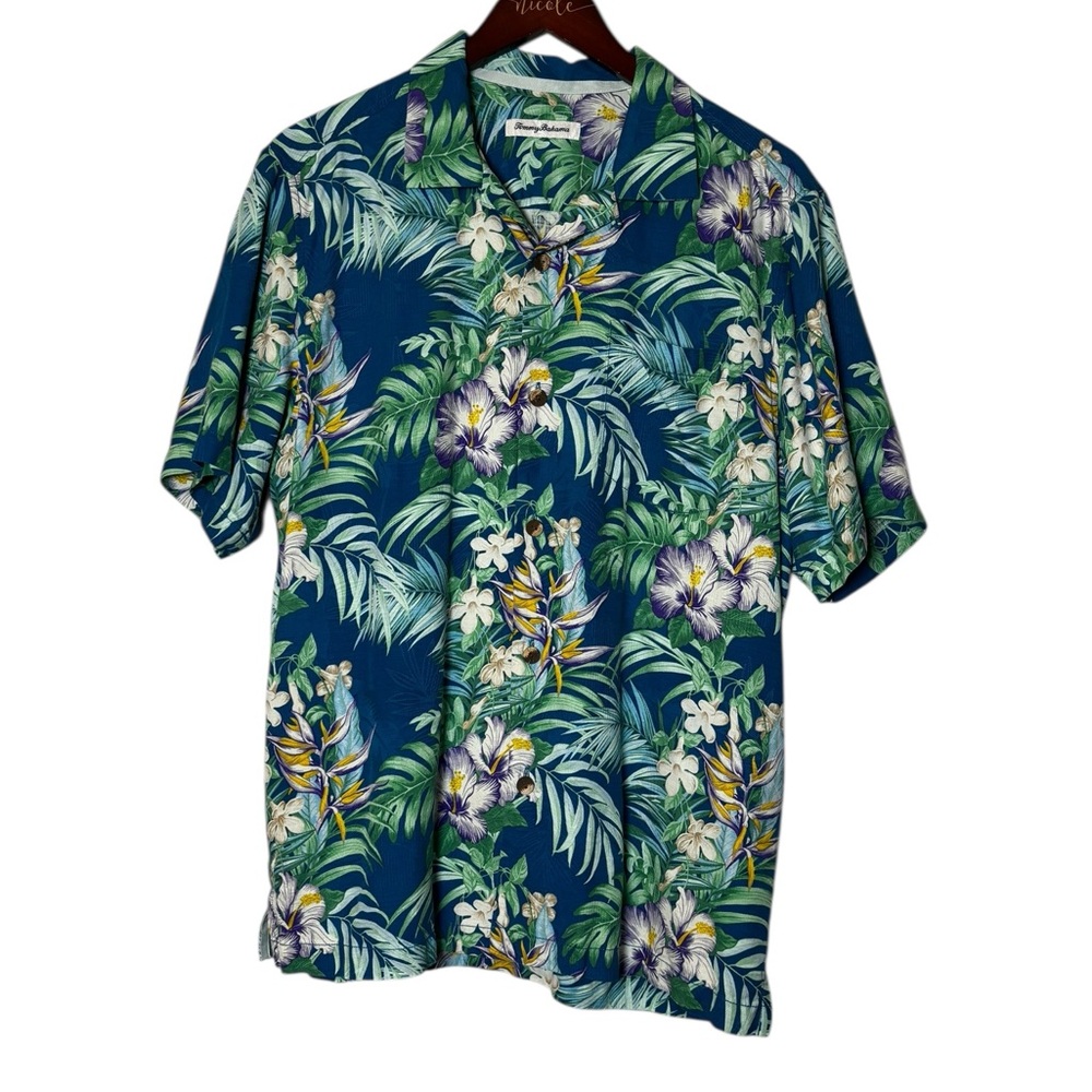 Tommy Bahama Shirt Mens Medium Button Up Short Sleeve  Hawaiian Silk Relaxed